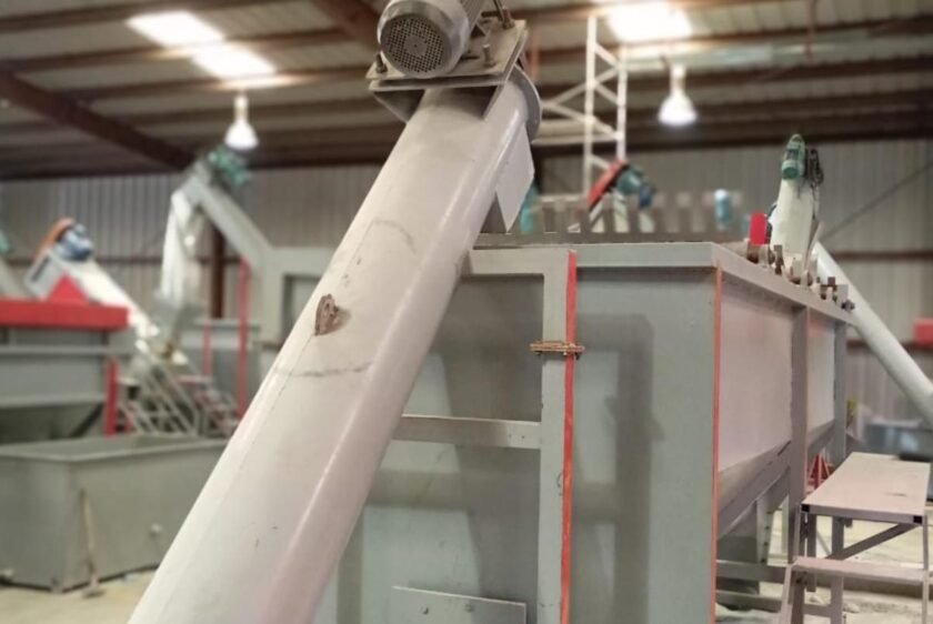 خدمات إعادة التدوير